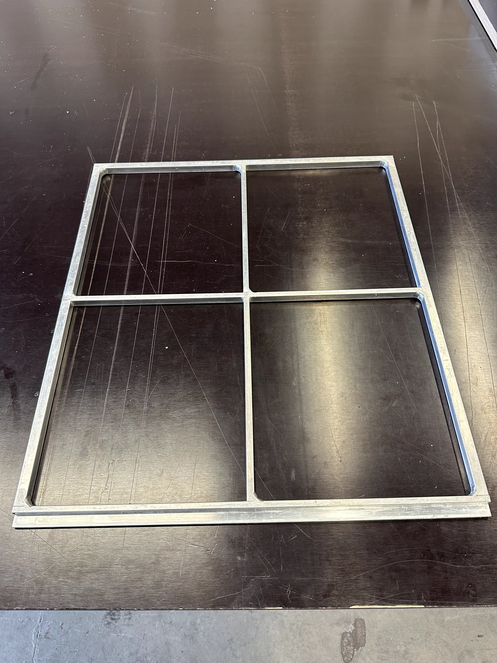 Blanker Normalsiebrahmen aus Aluminium